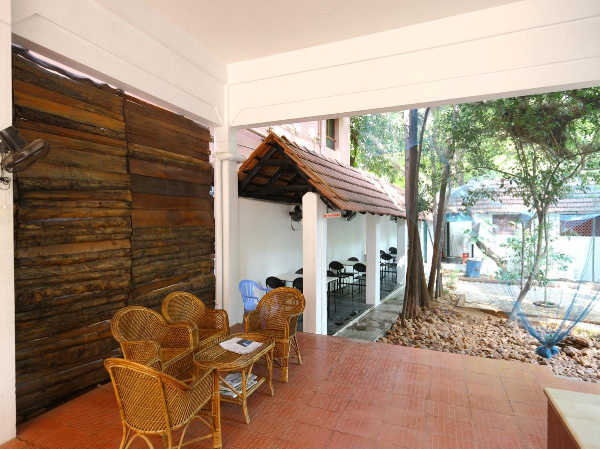 Oyo 7355 Covinille Bed and Breakfast Madurai Εξωτερικό φωτογραφία